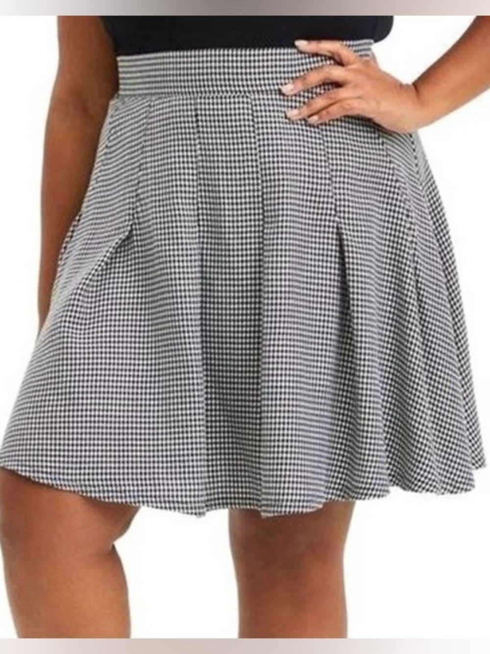 Torrid Mini Twill Pleated Skater Skirt - Size 0X - NWOT!